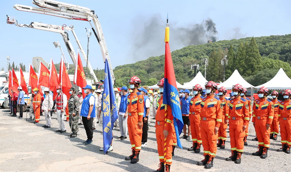 上海誠格集團隔熱斗篷助力佘山森林防火演練，為城市綠肺保駕護航